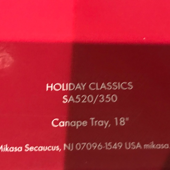 Mikasa “Rare” Chrystal Holiday Winter Dreams  Large 18” Canapé platter NEW $35 - Picture 8 of 9